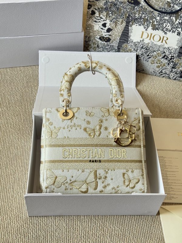 DIOR lady white